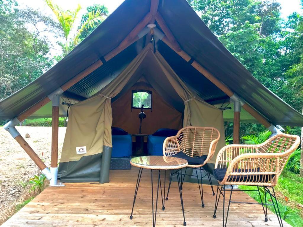 El Pulpo Safari Lodge Ojochal Eksteriør bilde